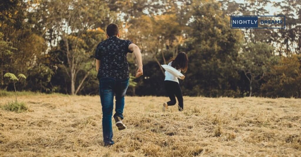 Coping With Recurrent Chasing Dreams